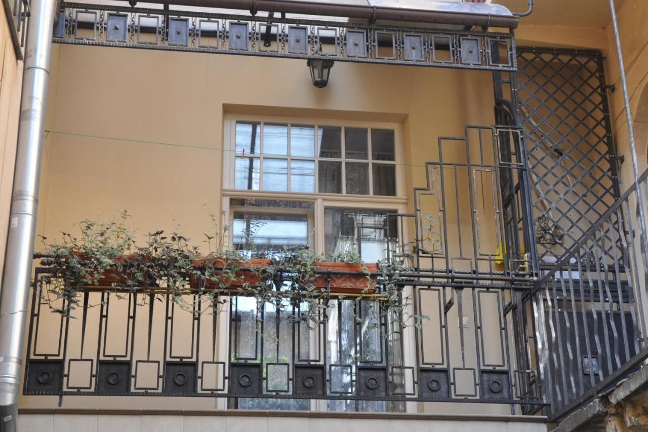 Apartments In Lviv Center Eksteriør billede